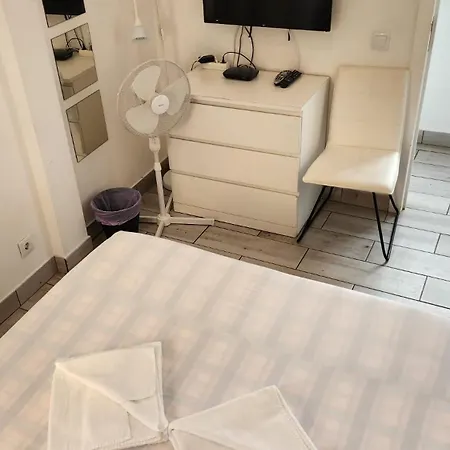 Hostal Blife & Distrito de Faro