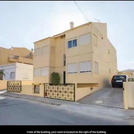 Auberge de jeunesse Blife & *