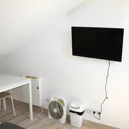 بيت شباب Blife &