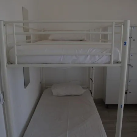 Blife & Hostel FAO