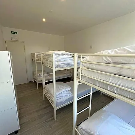 Albergue Blife & *