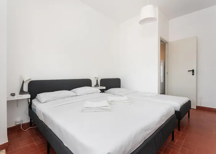 Auberge de jeunesse Blife & *